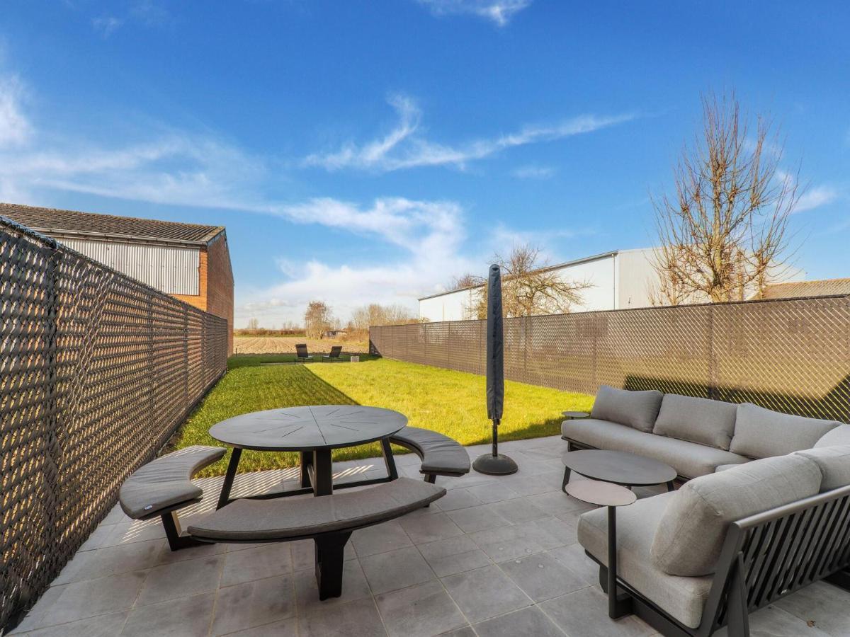Modern Holiday Home With Garden Аарденбург Экстерьер фото